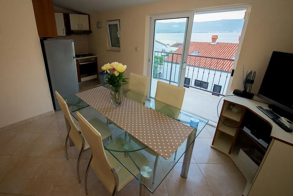 Apartment Ivana Trogir 0*,